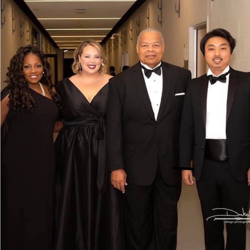 ESHAKTI Black Gown - Picture 5 of 5